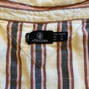 Small Volcom Cropped Button Up Striped Blouse